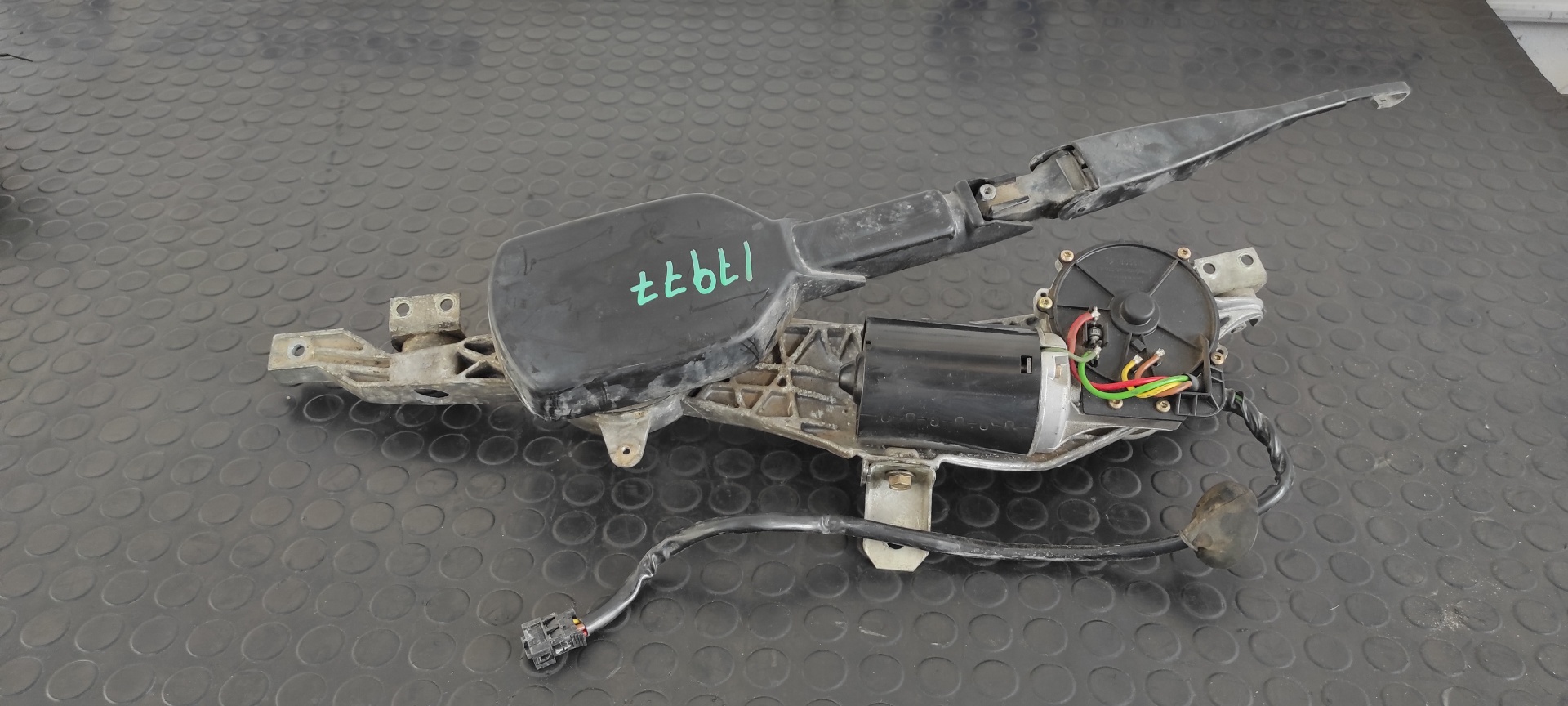 MOTOR LIMPIA DELANTERO MERCEDES-BENZ CLASE S (W140) BERLINA