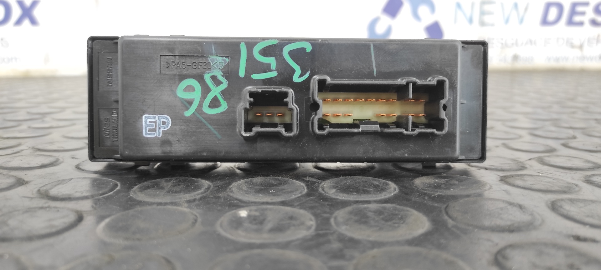 MANDO ELEVALUNAS DELANTERO IZQUIERDO NISSAN QASHQAI (J11) - vista 3