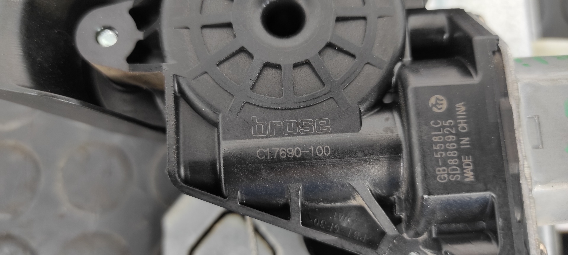 ELEVALUNAS TRASERO IZQUIERDO NISSAN QASHQAI (J11) - vista 7