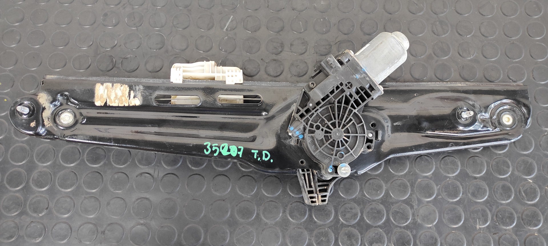 ELEVALUNAS TRASERO DERECHO BMW X3 (F25)