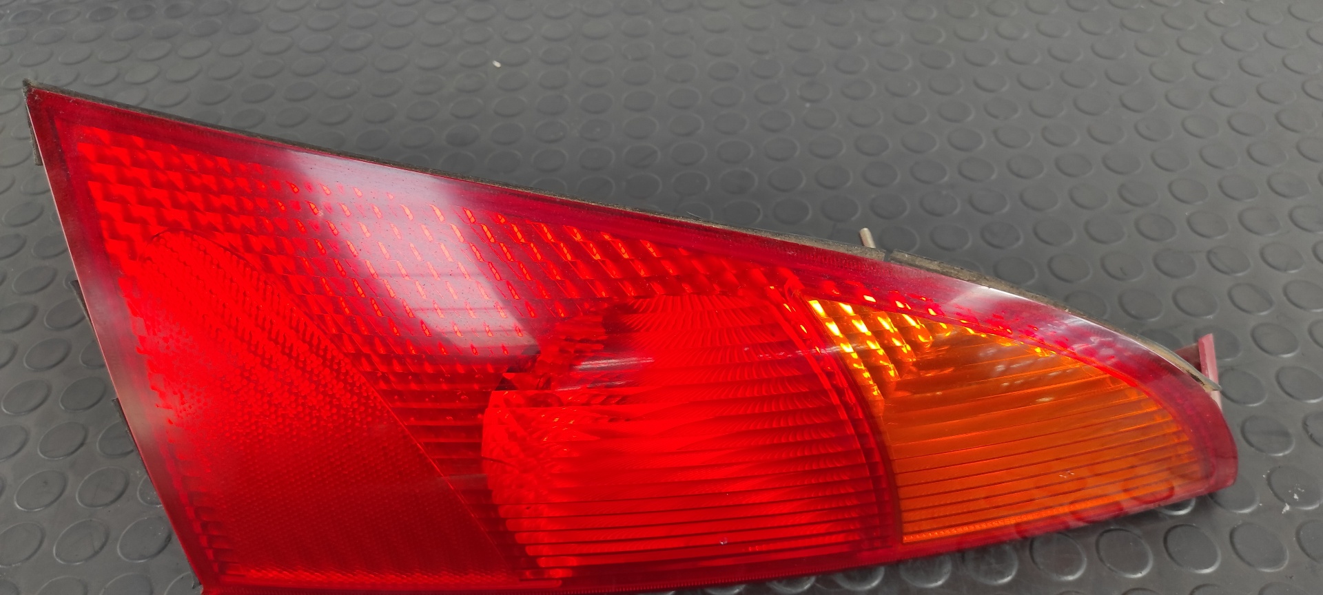 PILOTO TRASERO DERECHO FORD FOCUS BERLINA (CAK) - vista 6