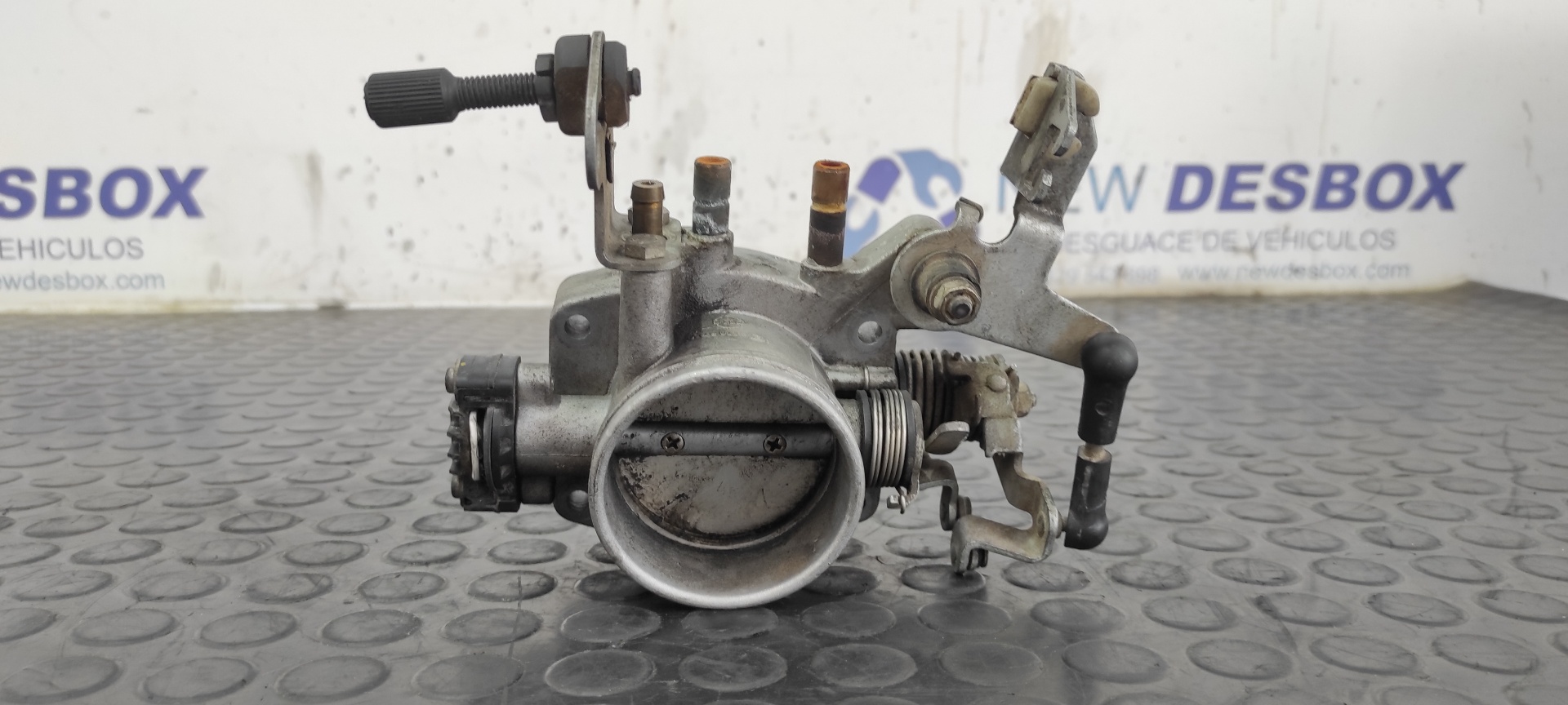 CAJA MARIPOSA BMW SERIE 3 BERLINA (E36)