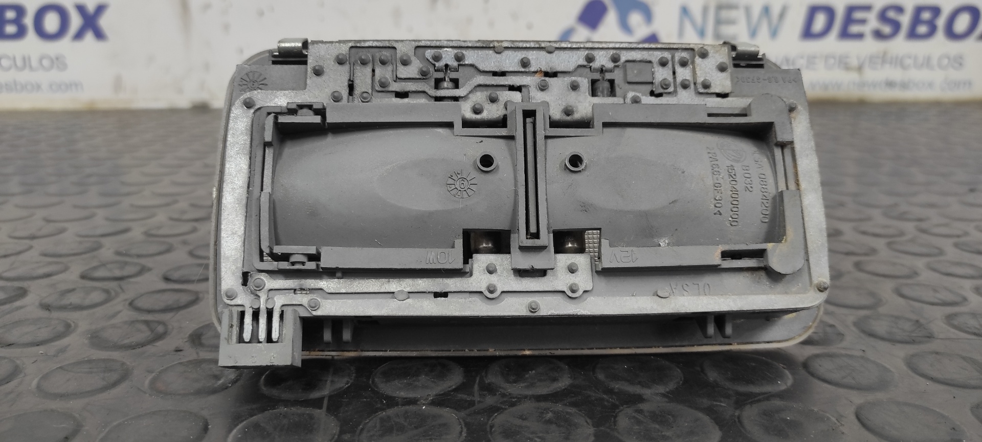 LUZ INTERIOR FIAT DUCATO COMBI (DESDE 03.94) - vista 2