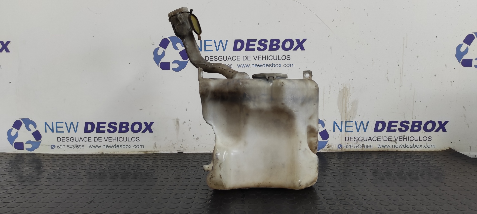 DEPOSITO LIMPIA MERCEDES-BENZ CLASE C (W203) BERLINA - vista 2