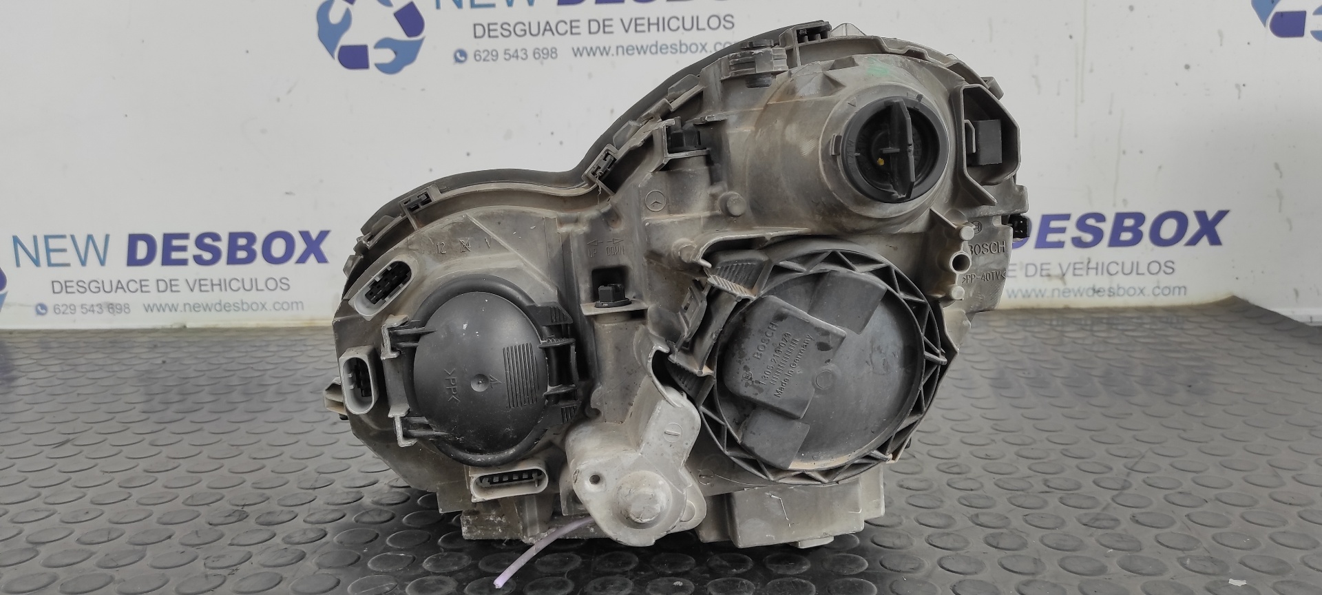 FARO DERECHO MERCEDES-BENZ CLASE C (W203) BERLINA - vista 8