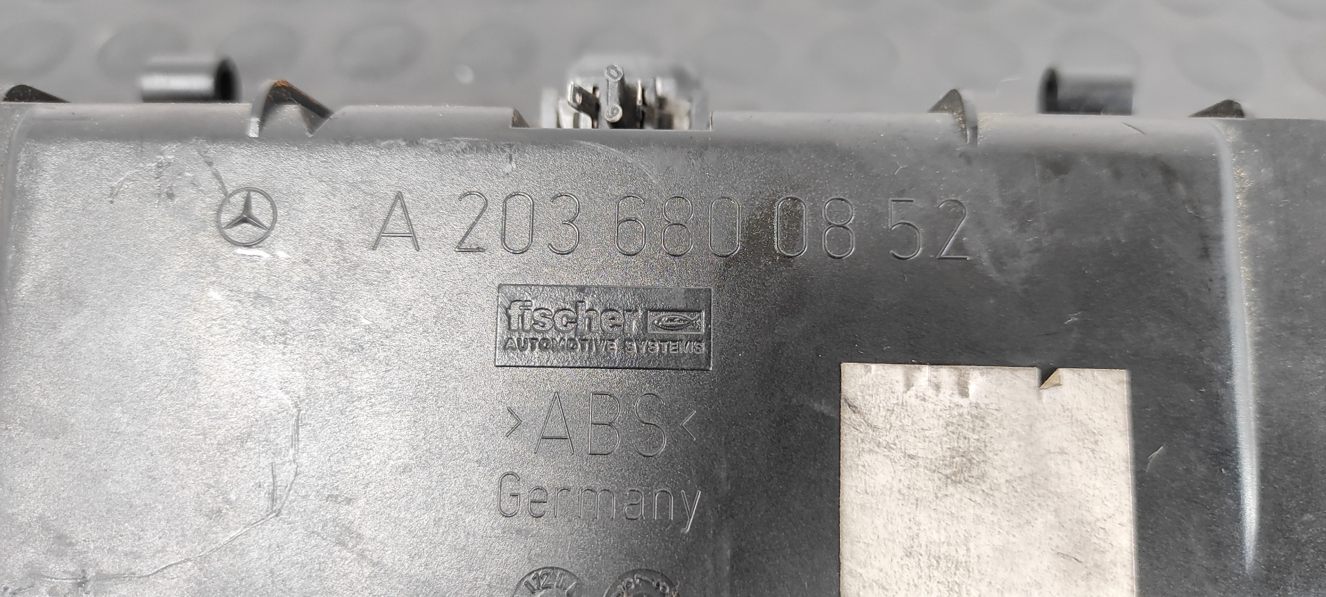 CENICERO MERCEDES-BENZ CLASE C (W203) BERLINA - vista 2