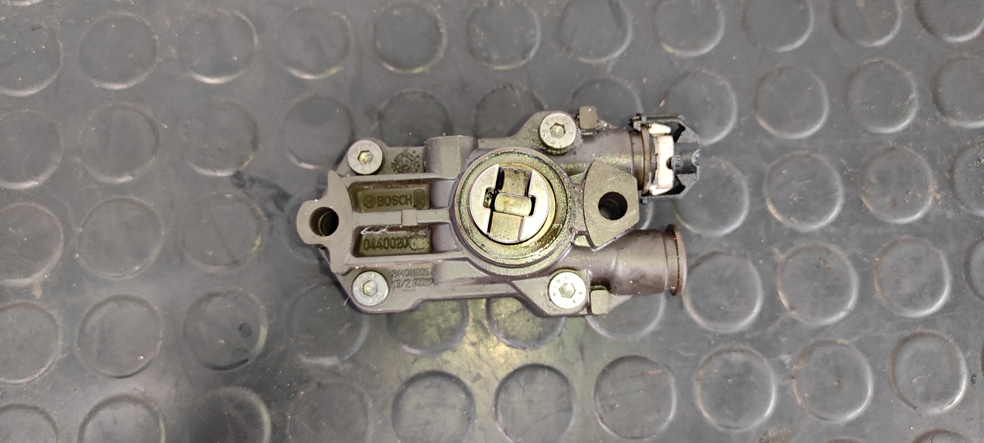 BOMBA COMBUSTIBLE MERCEDES-BENZ CLASE C (W203) BERLINA