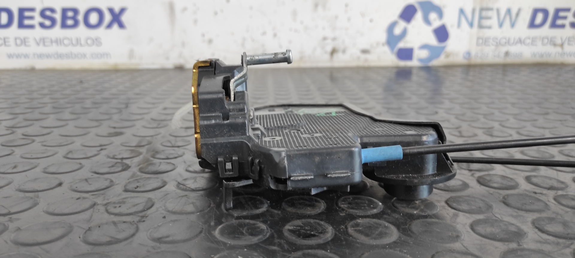 CERRADURA PUERTA TRASERA DERECHA TOYOTA COROLLA VERSO (R1) - vista 5