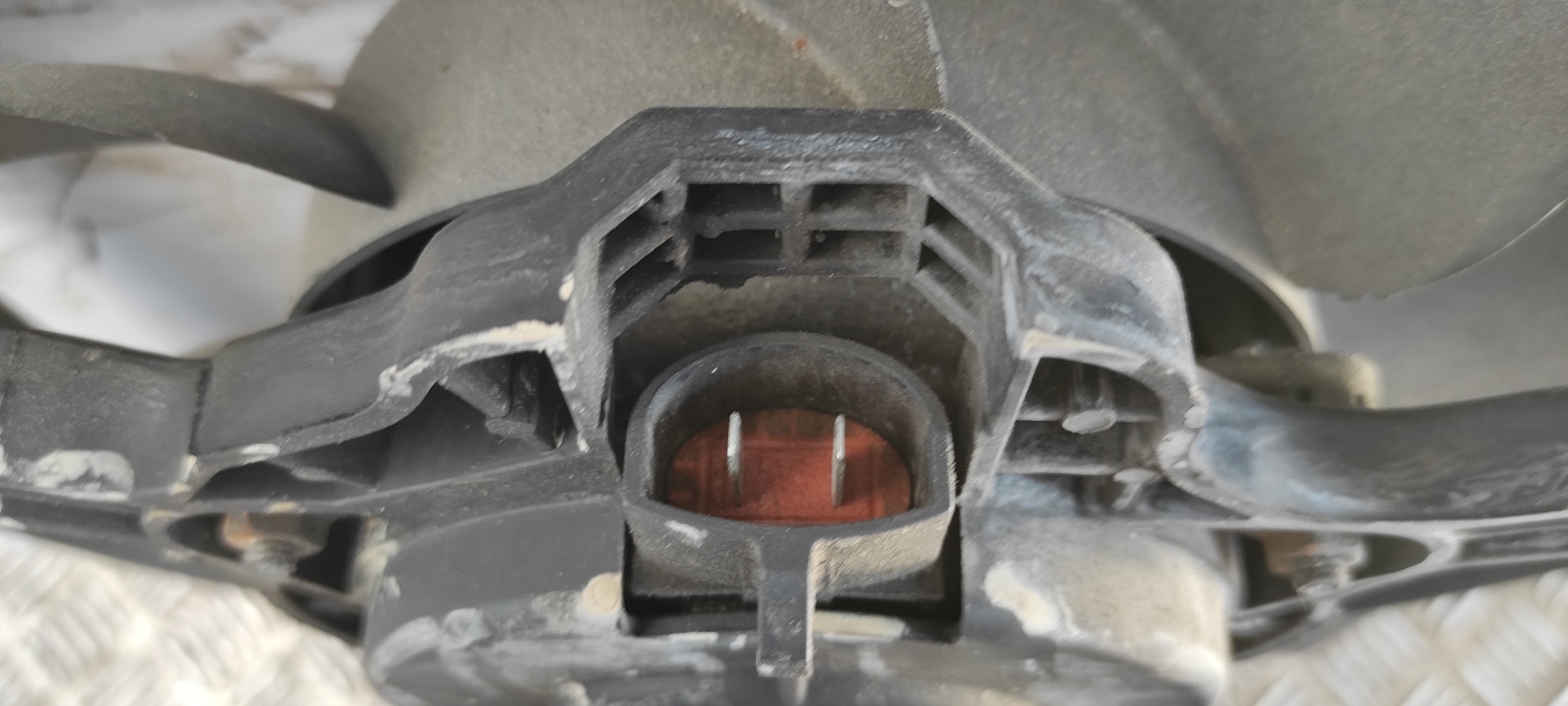 ELECTROVENTILADOR FORD FIESTA (CBK) - vista 4