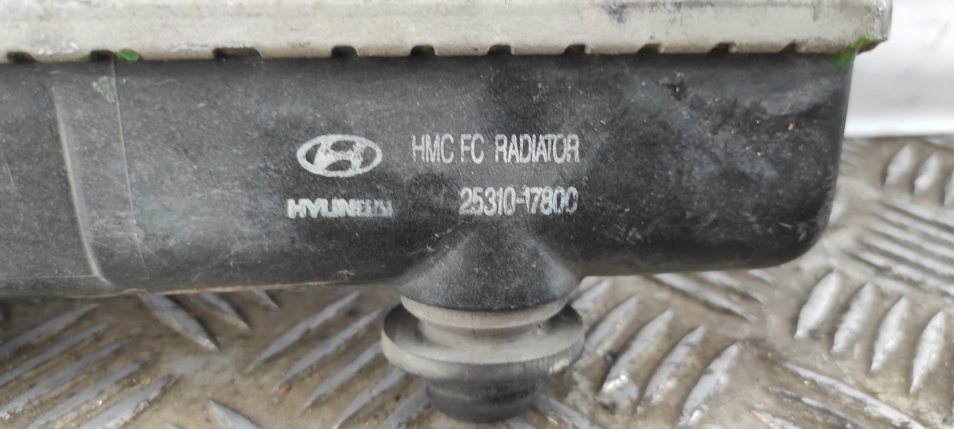 RADIADOR AGUA HYUNDAI MATRIX (FC) - vista 4