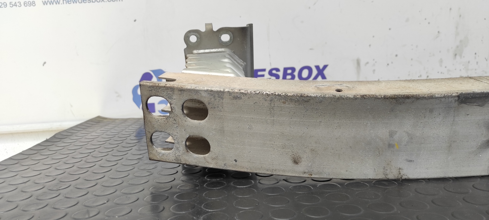 REFUERZO PARAGOLPES DELANTERO TOYOTA COROLLA VERSO (R1) - vista 6