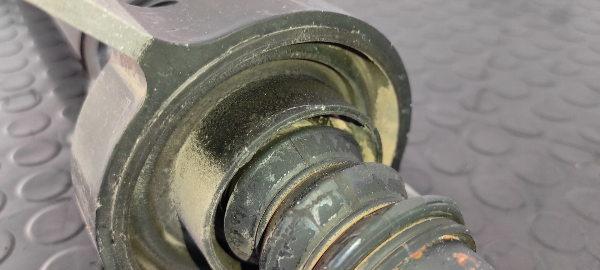 TRANSMISION CENTRAL BMW SERIE 3 BERLINA (E90) - vista 7