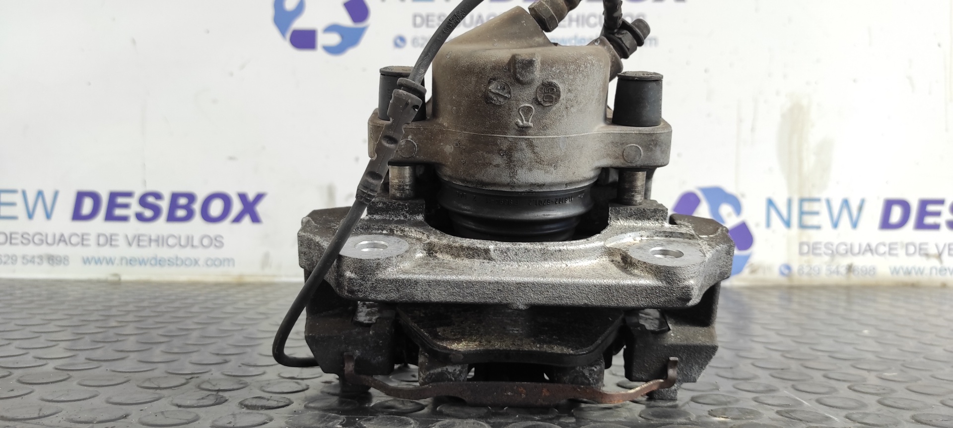 PINZA DE FRENO DELANTERA IZQUIERDA BMW SERIE 3 BERLINA (E90) - vista 3