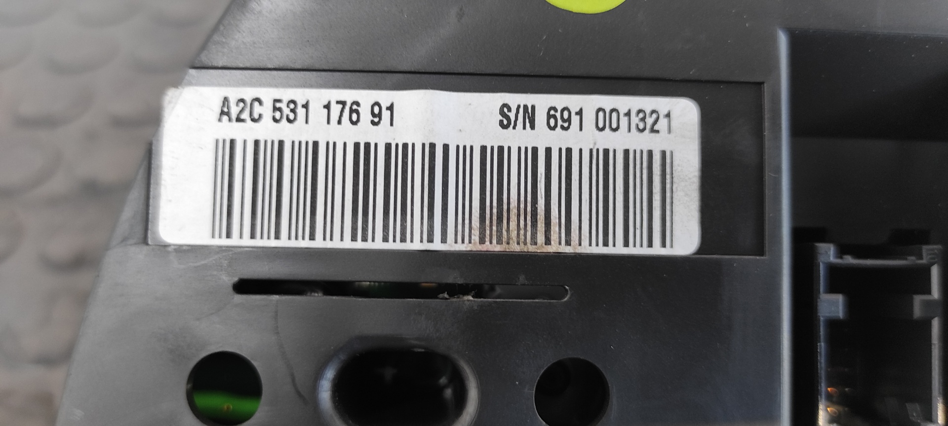 CUADRO INSTRUMENTOS BMW SERIE 3 BERLINA (E90) - vista 4