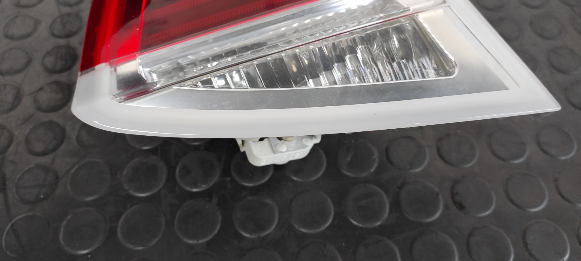 PILOTO PORTON IZQUIERDO BMW SERIE 3 BERLINA (E90) - vista 3