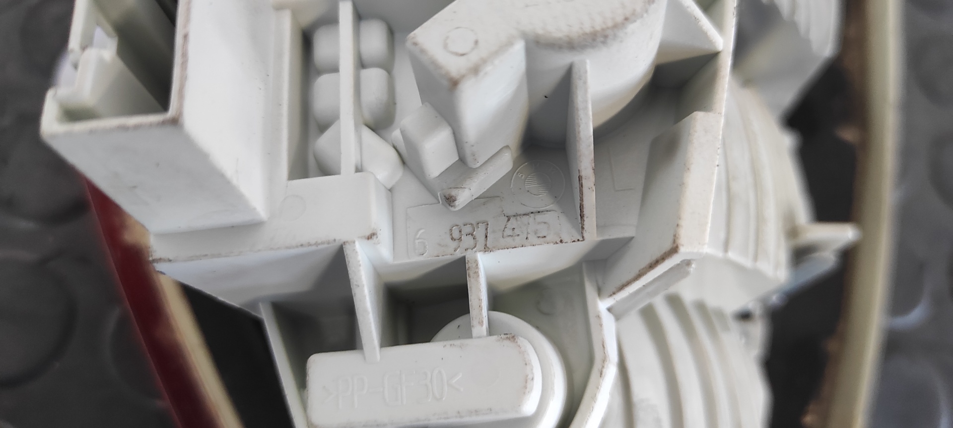 PILOTO PORTON IZQUIERDO BMW SERIE 3 BERLINA (E90) - vista 5