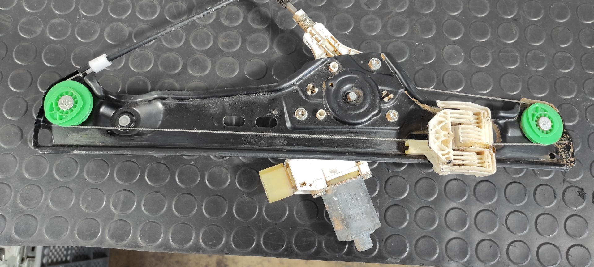 ELEVALUNAS DELANTERO IZQUIERDO BMW SERIE 3 BERLINA (E90) - vista 3