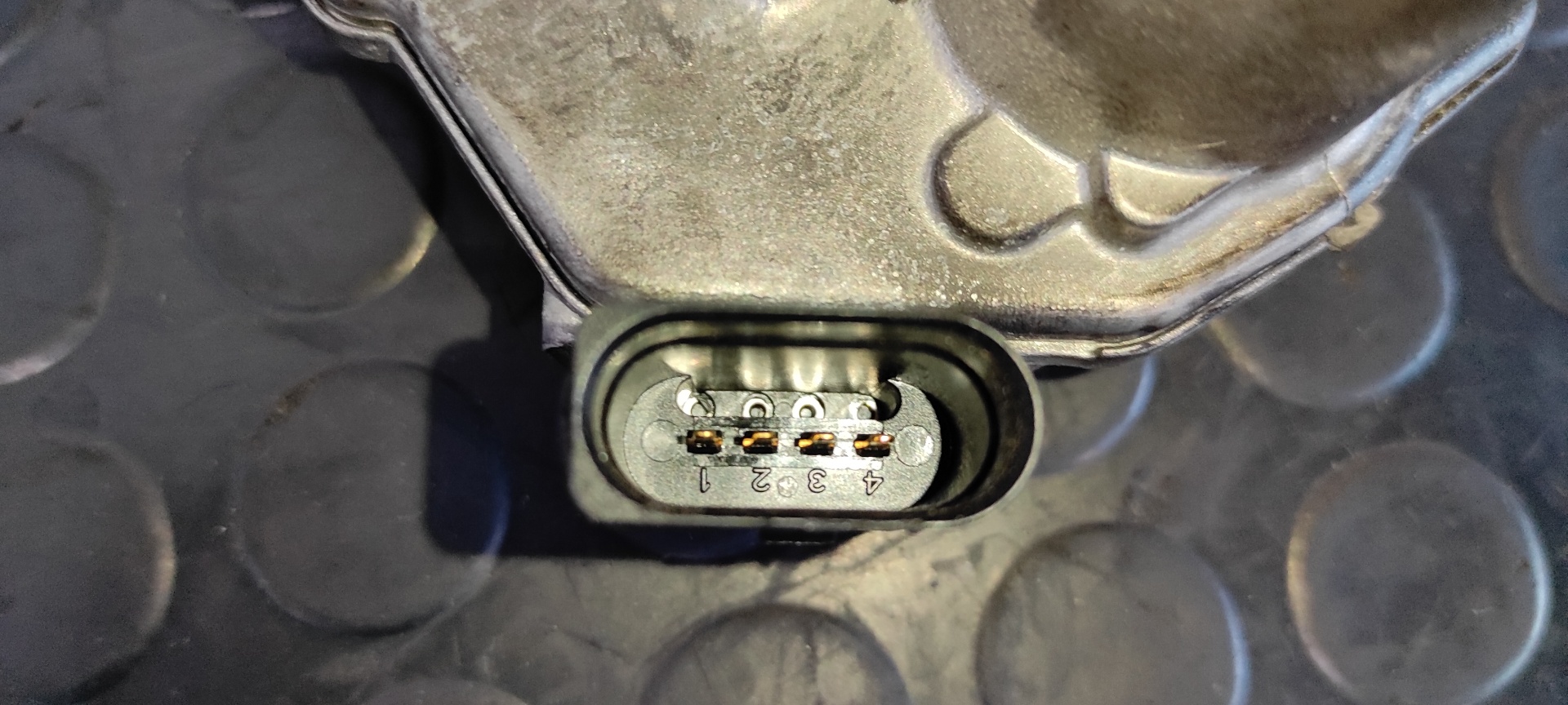 COLECTOR ADMISION AUDI Q7 (4L) - vista 4