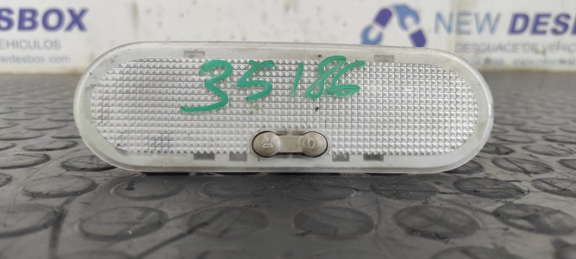 LUZ INTERIOR NISSAN QASHQAI (J11)