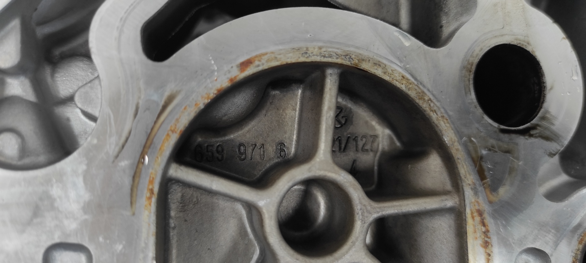 ENFRIADOR ACEITE MOTOR AUDI Q7 (4L) - vista 2