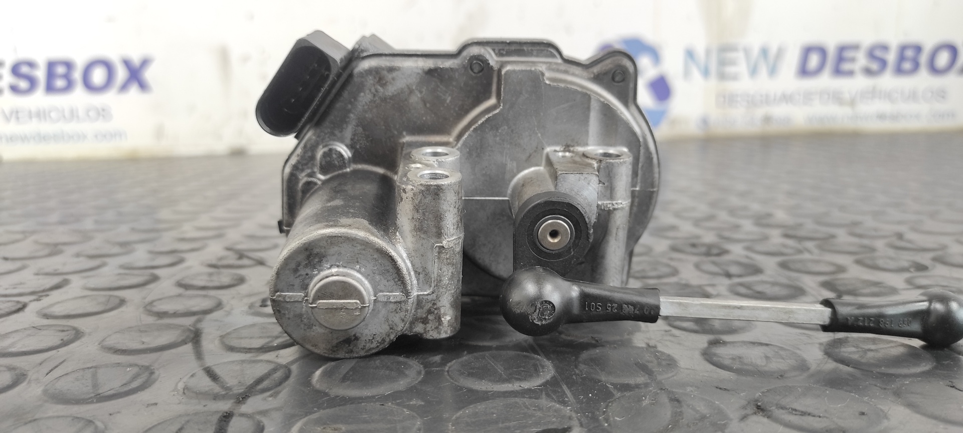 COLECTOR ADMISION AUDI Q7 (4L)