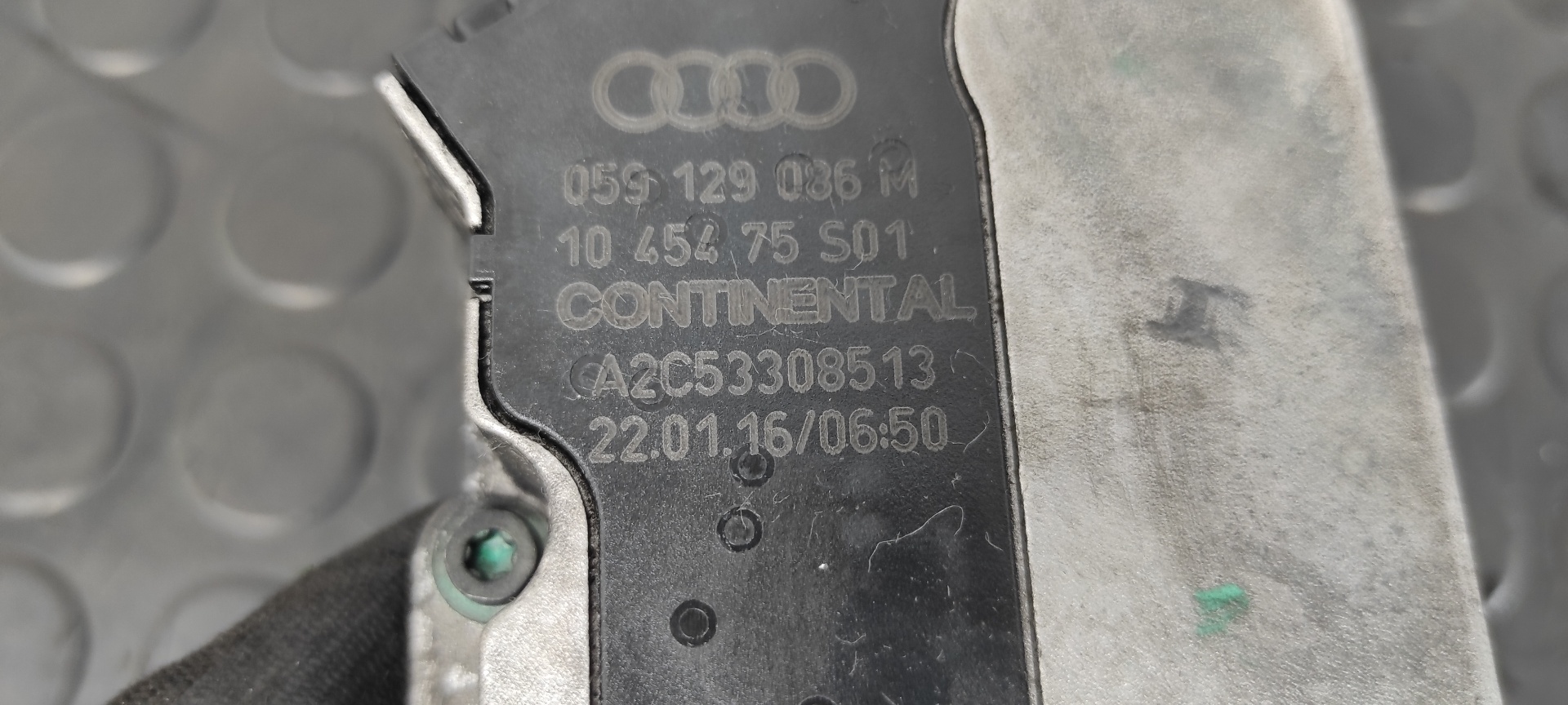 COLECTOR ADMISION AUDI Q7 (4L) - vista 5