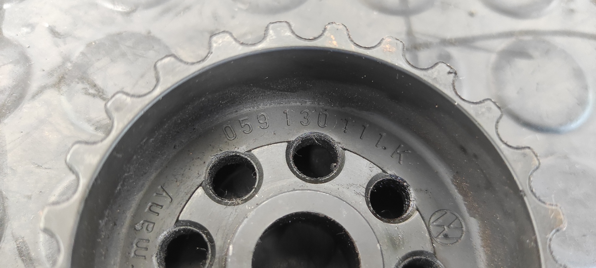 POLEA BOMBA INYECTORA AUDI Q7 (4L) - vista 4