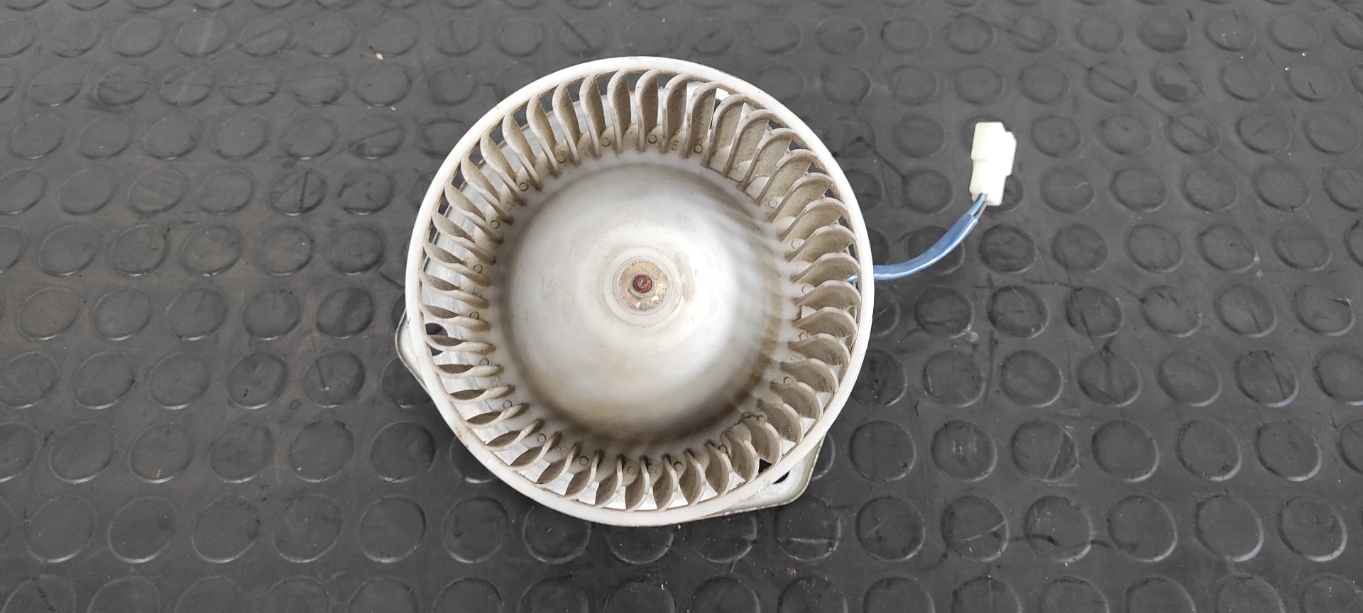 MOTOR CALEFACCION MITSUBISHI MONTERO (V60/V70) - vista 4