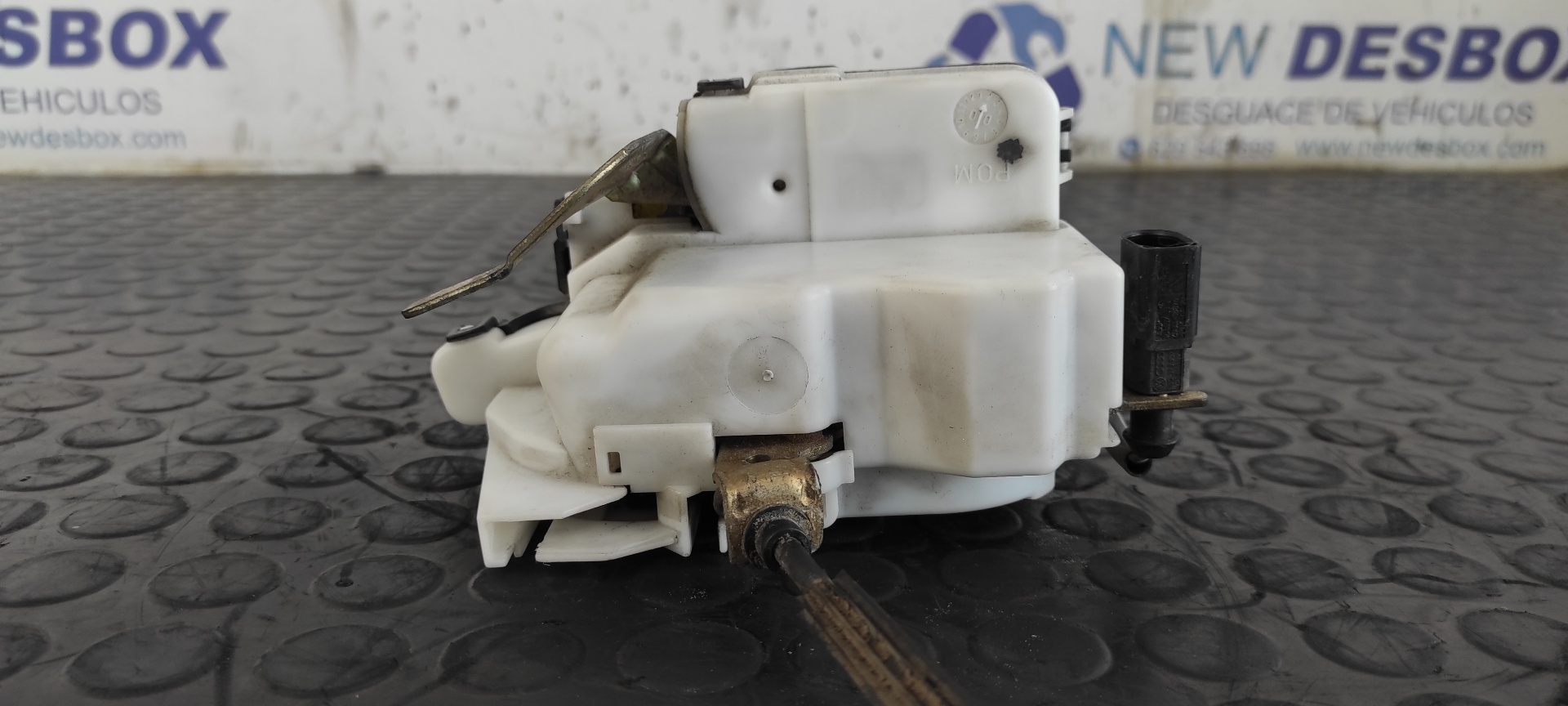 CERRADURA PUERTA TRASERA IZQUIERDA SEAT CORDOBA BERLINA (6K2) - vista 5