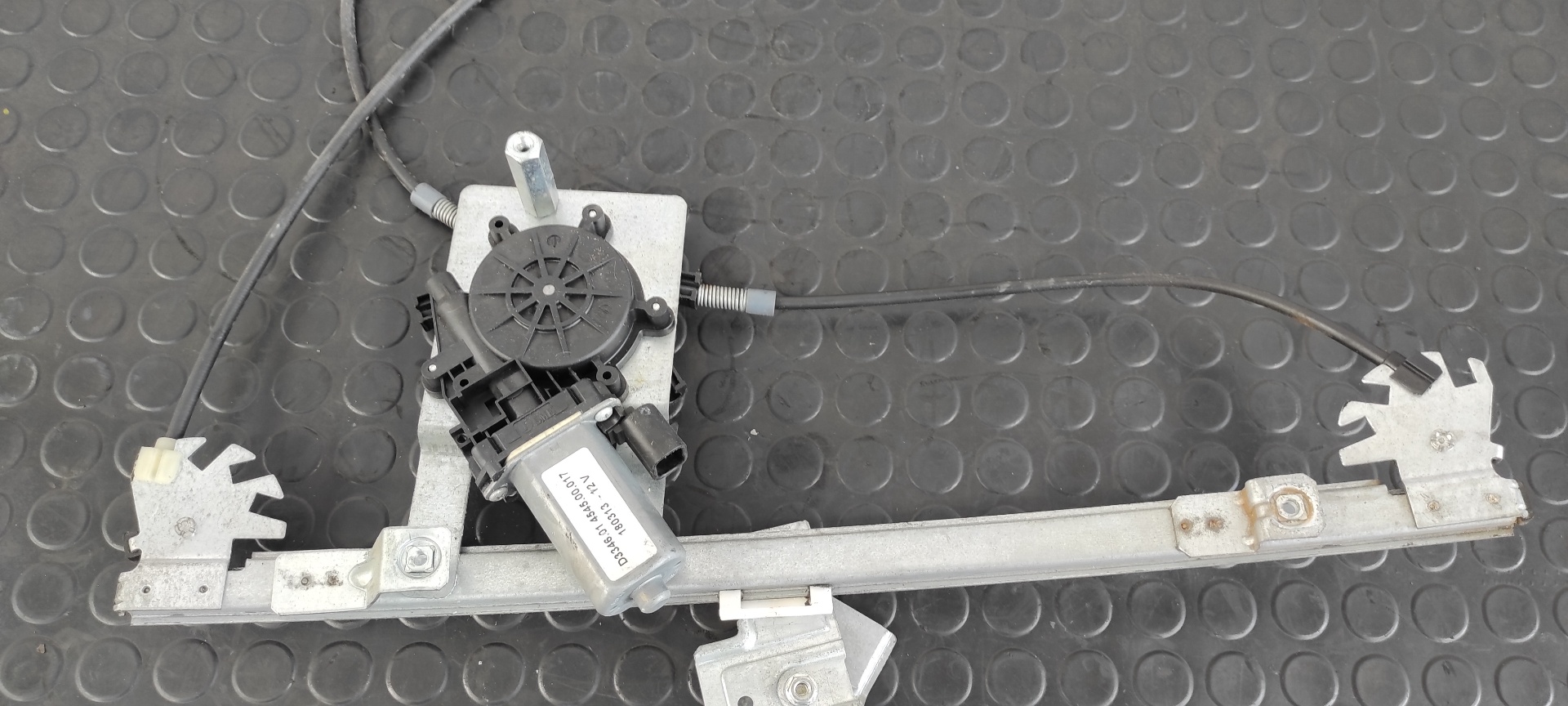 ELEVALUNAS DELANTERO DERECHO VOLKSWAGEN POLO BERLINA (6N1) - vista 6