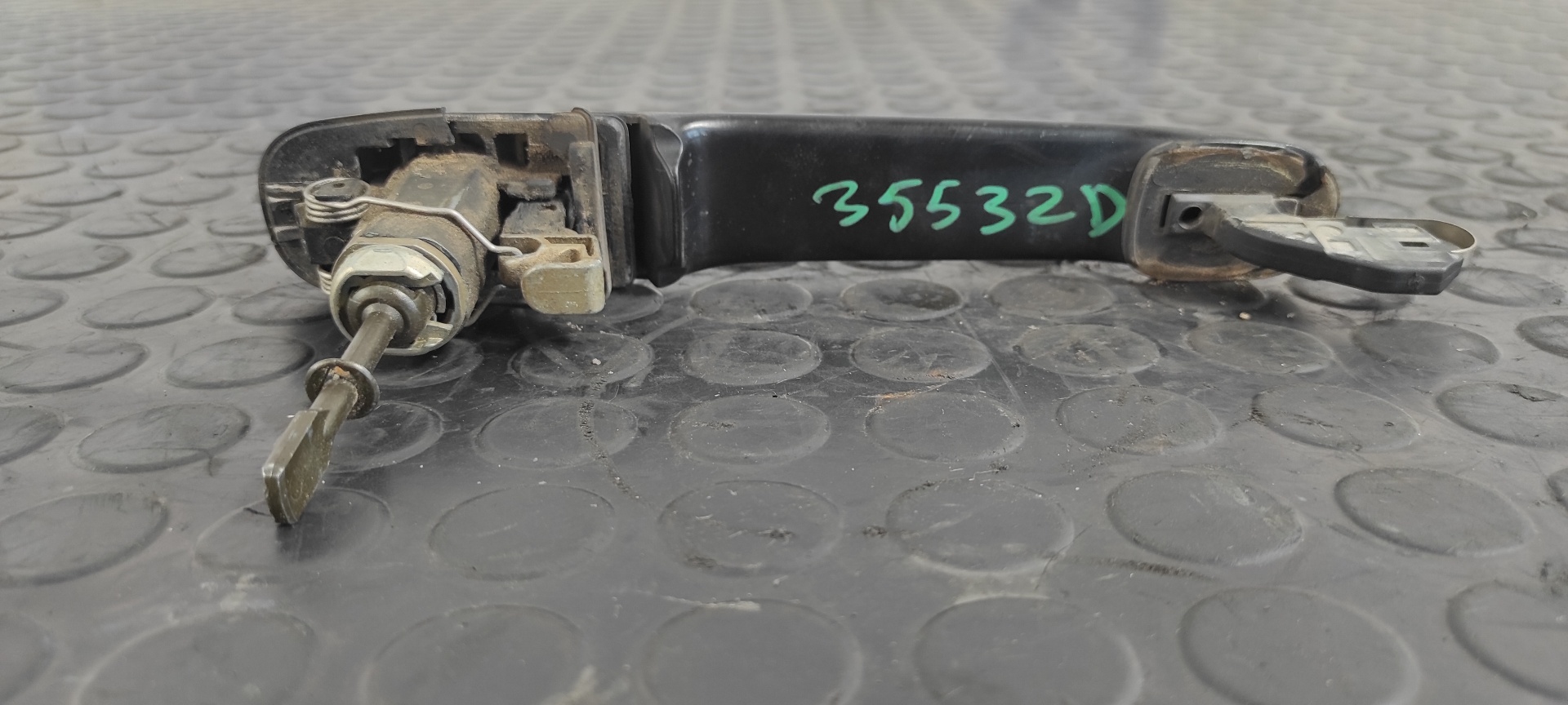 MANETA DELANTERA DERECHA VOLKSWAGEN POLO BERLINA (6N1) - vista 2