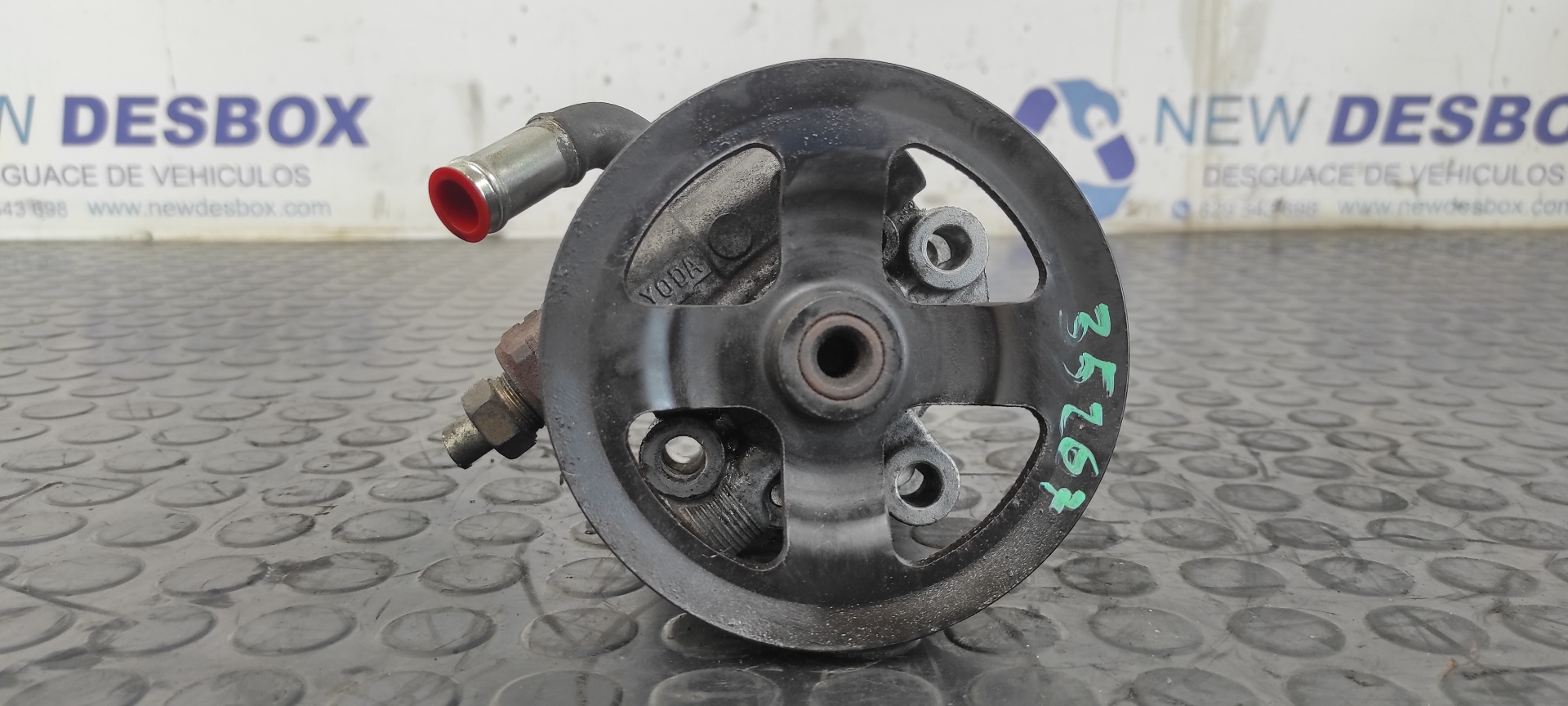 BOMBA DIRECCION TOYOTA COROLLA VERSO (R1)