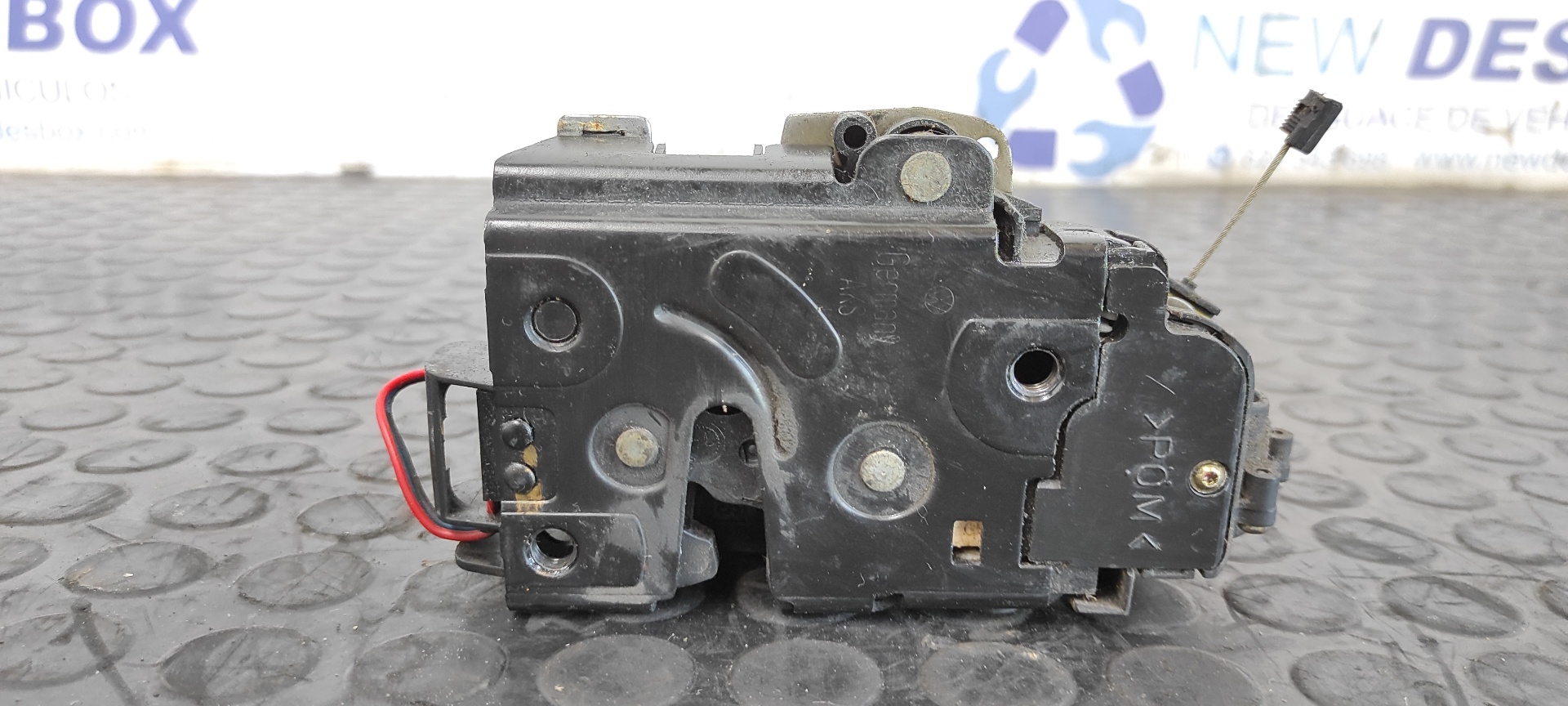 CERRADURA PUERTA TRASERA IZQUIERDA VOLKSWAGEN PASSAT BERLINA (3B3) - vista 5