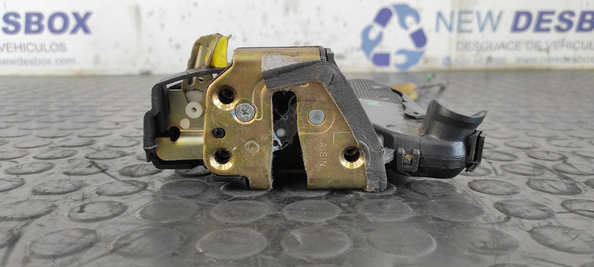 CERRADURA PUERTA DELANTERA IZQUIERDA TOYOTA COROLLA VERSO (R1) - vista 3