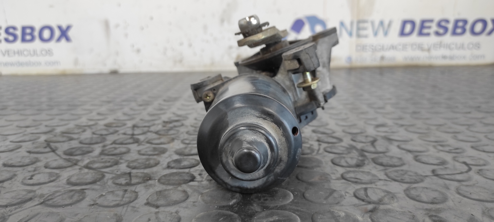 MOTOR LIMPIA DELANTERO MITSUBISHI MONTERO (V60/V70) - vista 2