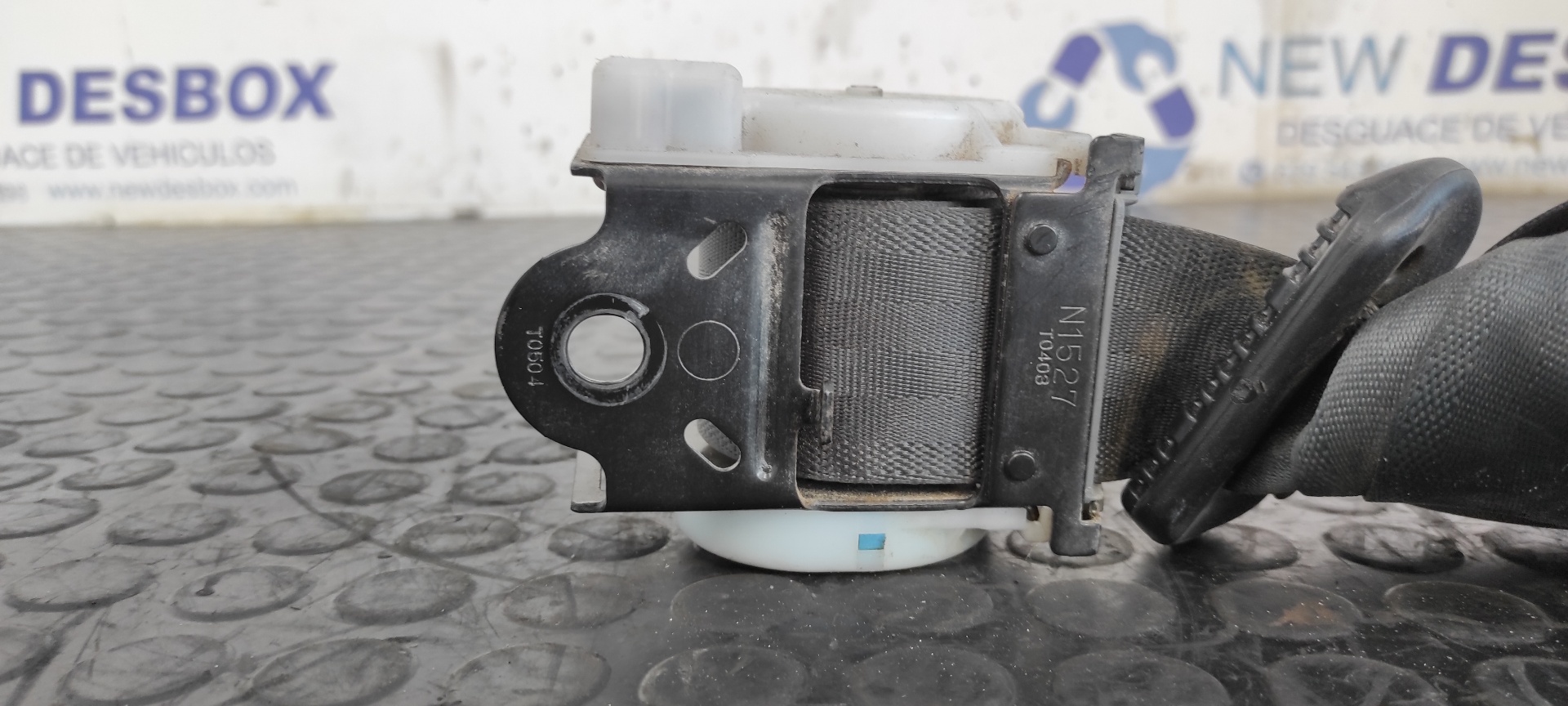 CINTURON TRASERO DERECHO MITSUBISHI MONTERO (V60/V70) - vista 3