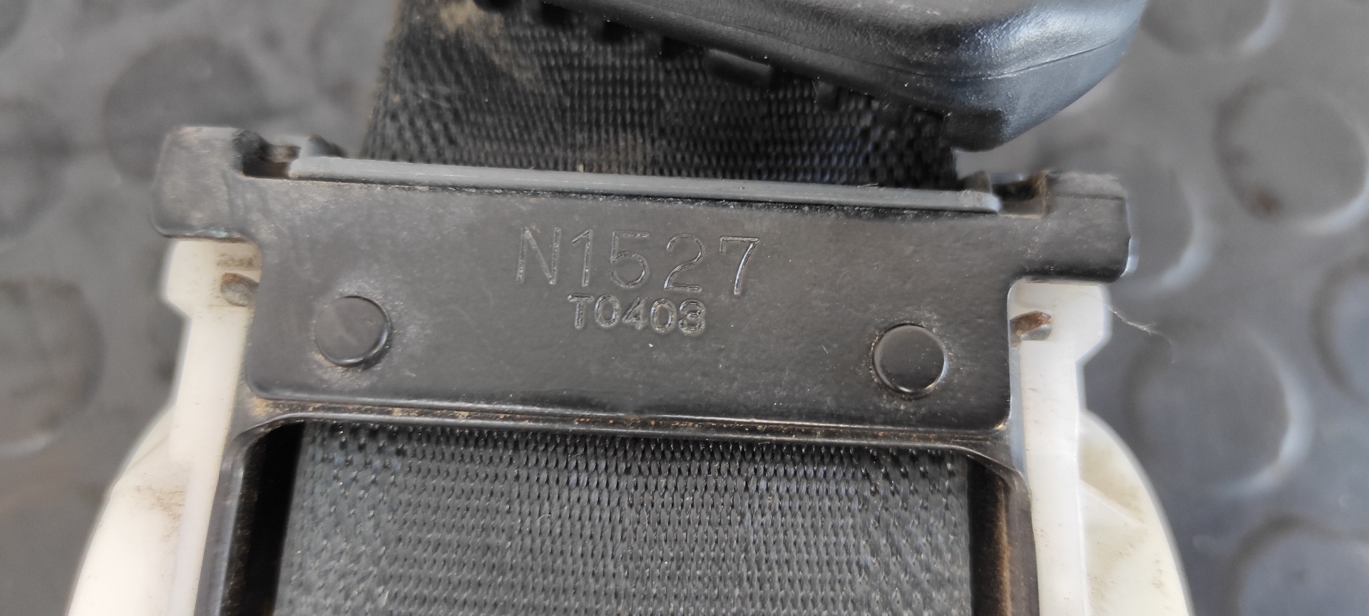 CINTURON TRASERO DERECHO MITSUBISHI MONTERO (V60/V70) - vista 4