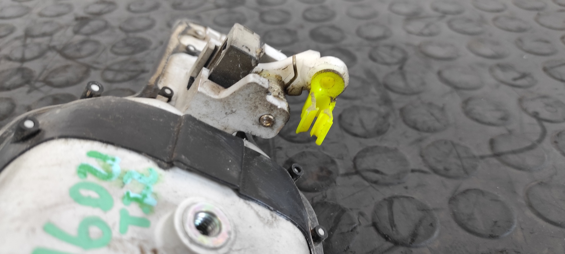 MANETA  TRASERA IZQUIERDA MITSUBISHI MONTERO (V60/V70) - vista 2