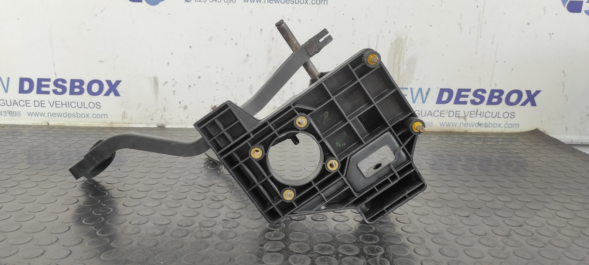 PEDAL FRENO PEUGEOT BOXER CAJA CERR. ACRISTALADO (RS3200)(230)(->'02) - vista 6