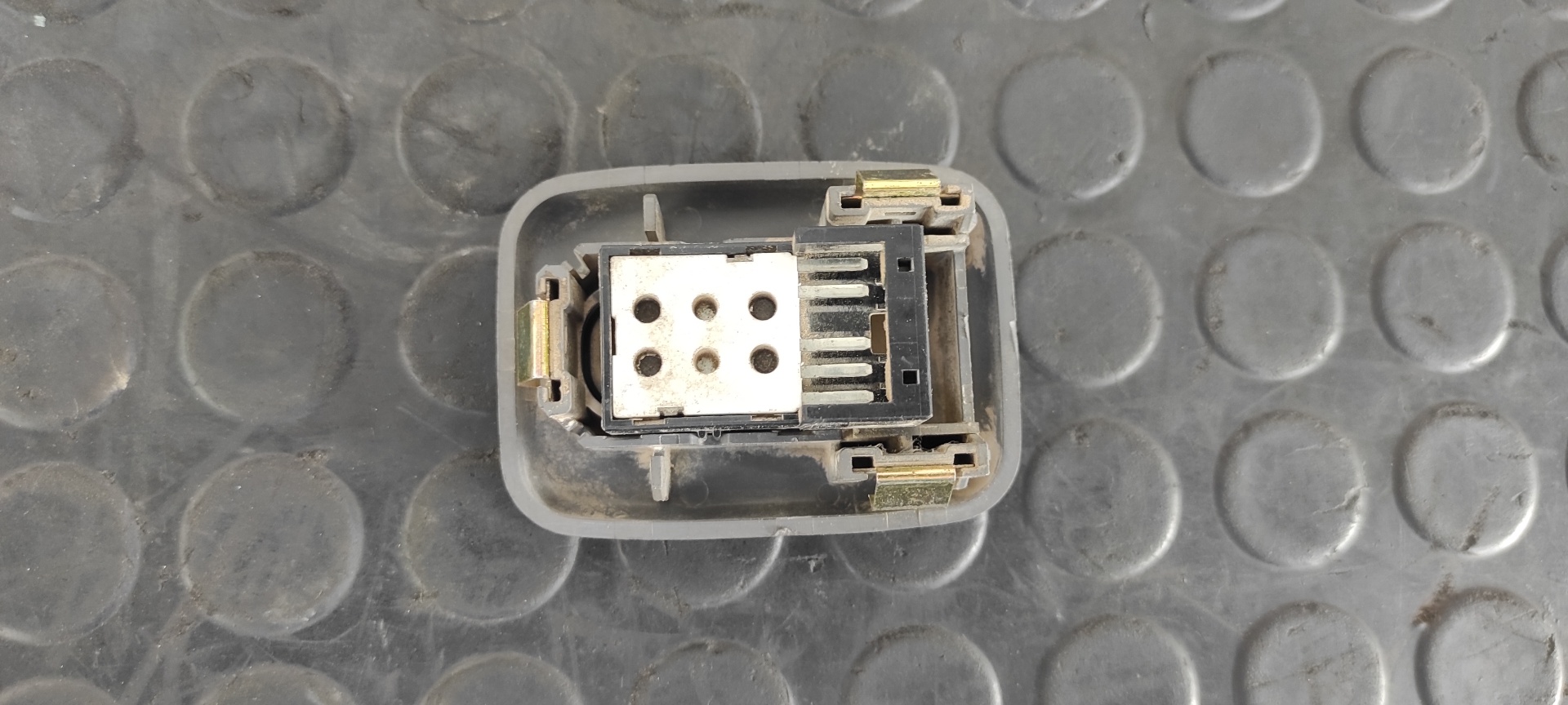 MANDO ELEVALUNAS DELANTERO DERECHO FORD RANGER (ER) - vista 5