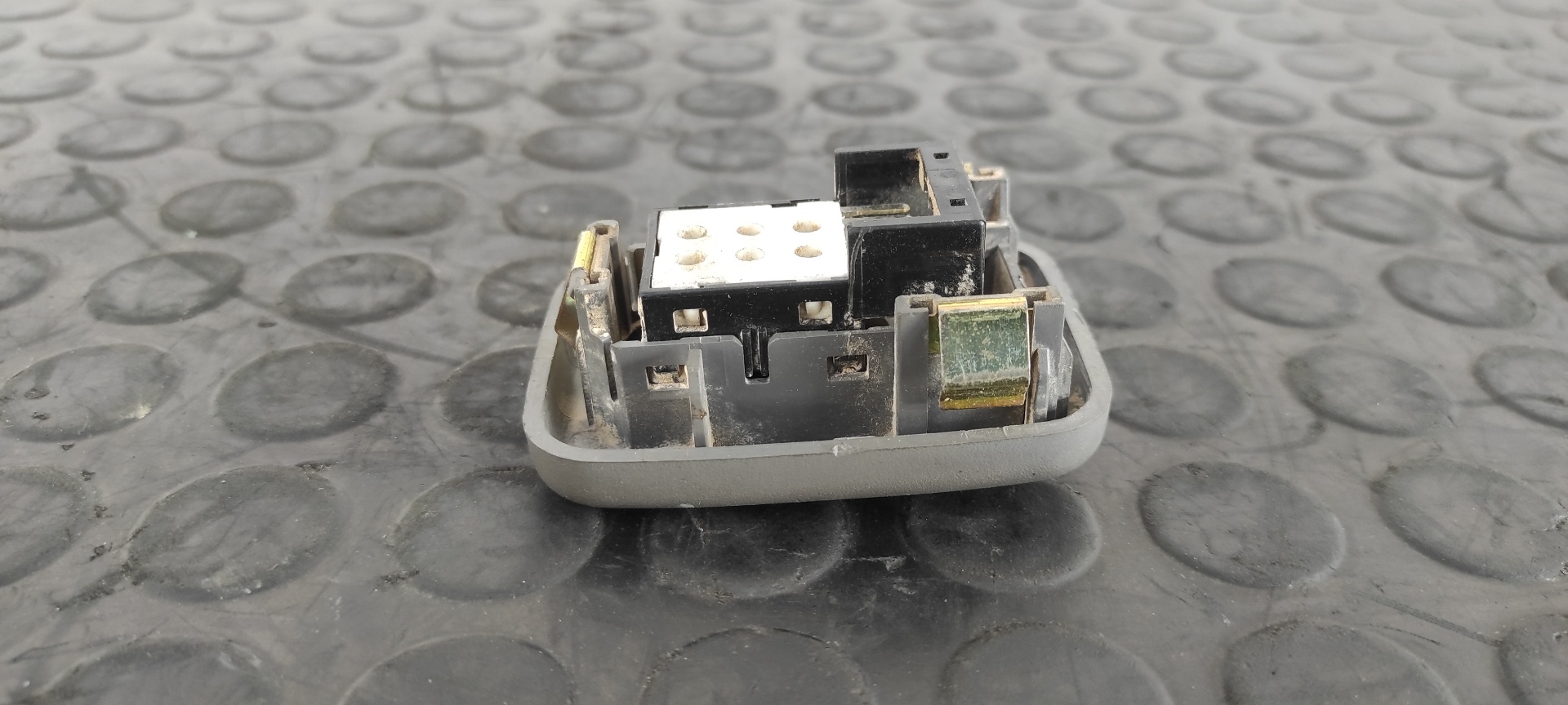 MANDO ELEVALUNAS DELANTERO DERECHO FORD RANGER (ER) - vista 2