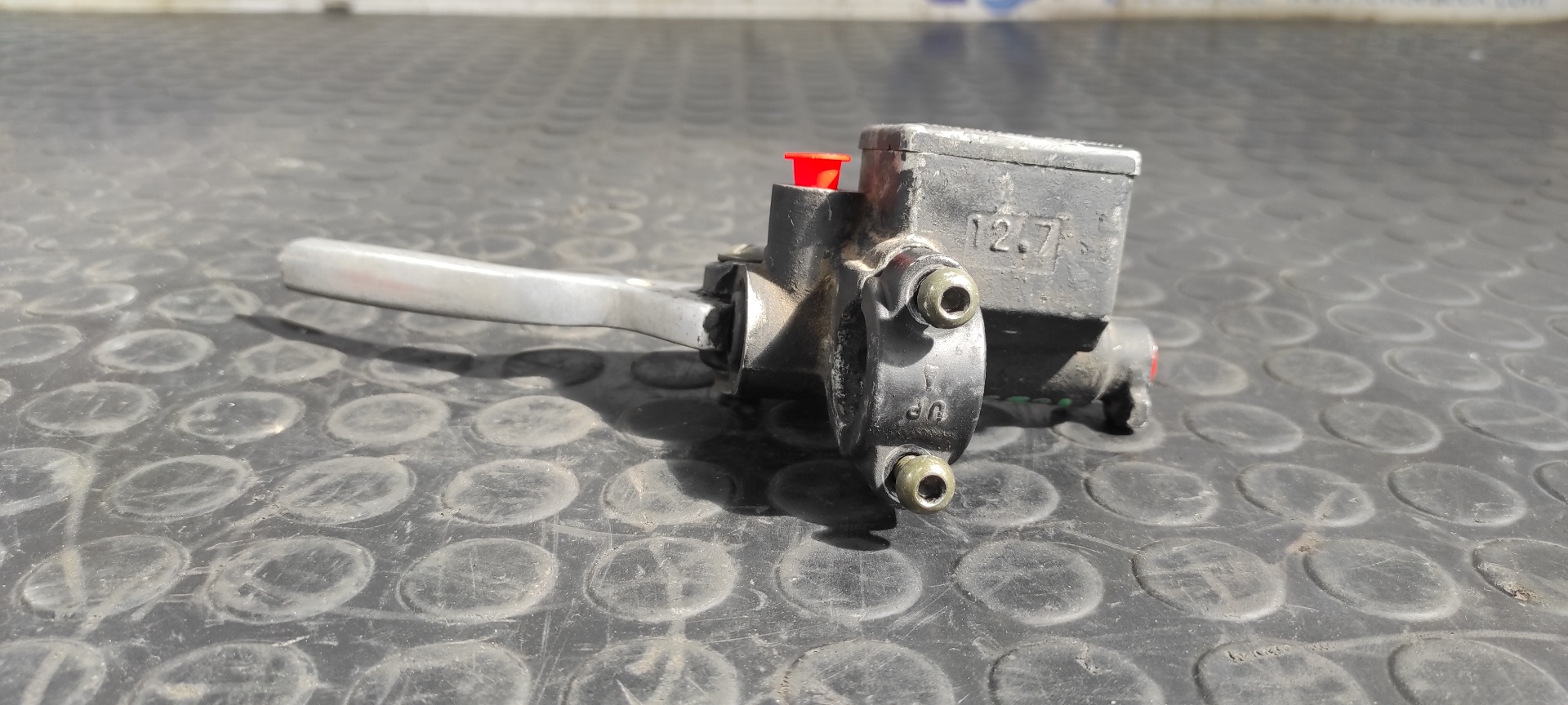 NO IDENTIFICADO PIAGGIO (VESPA) NRG