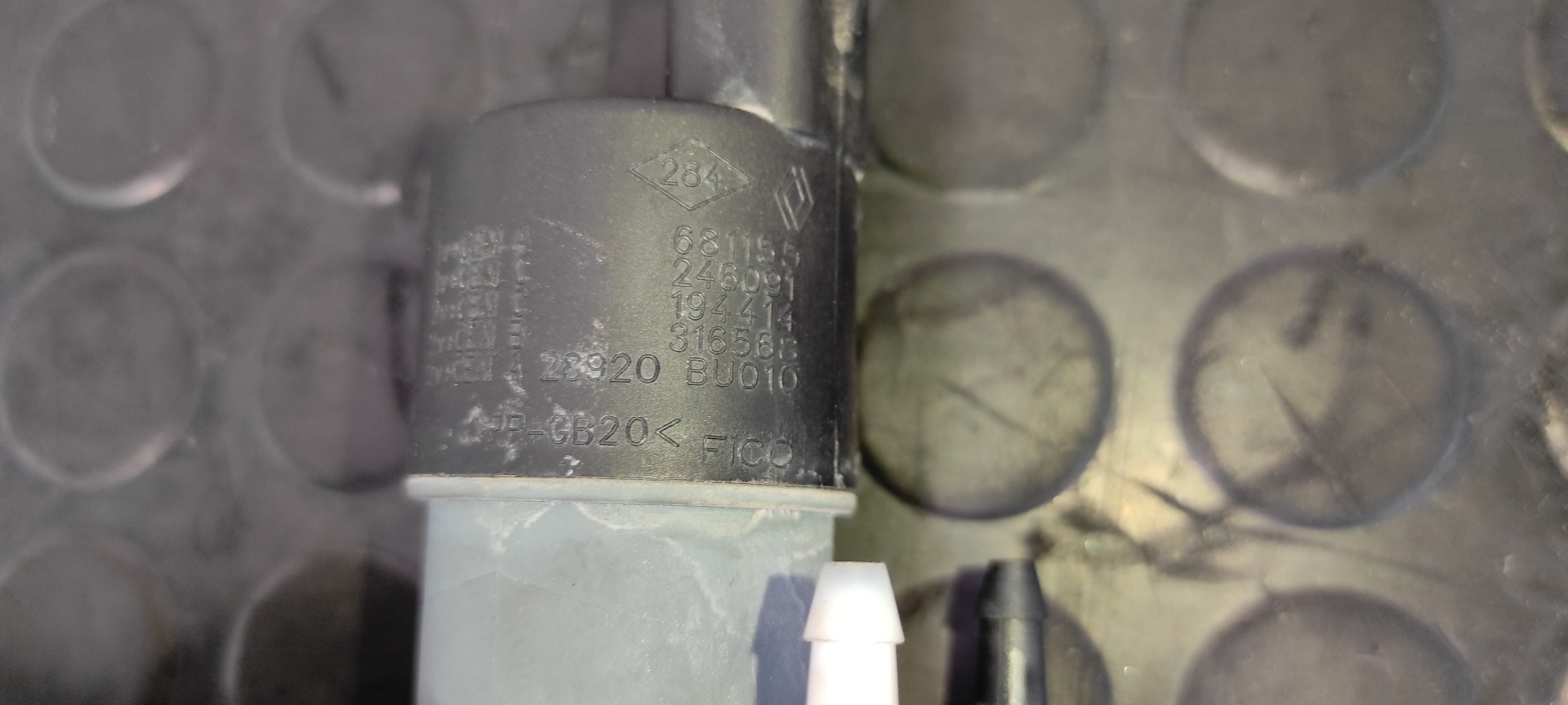 BOMBA LIMPIA NISSAN QASHQAI (J11) - vista 4