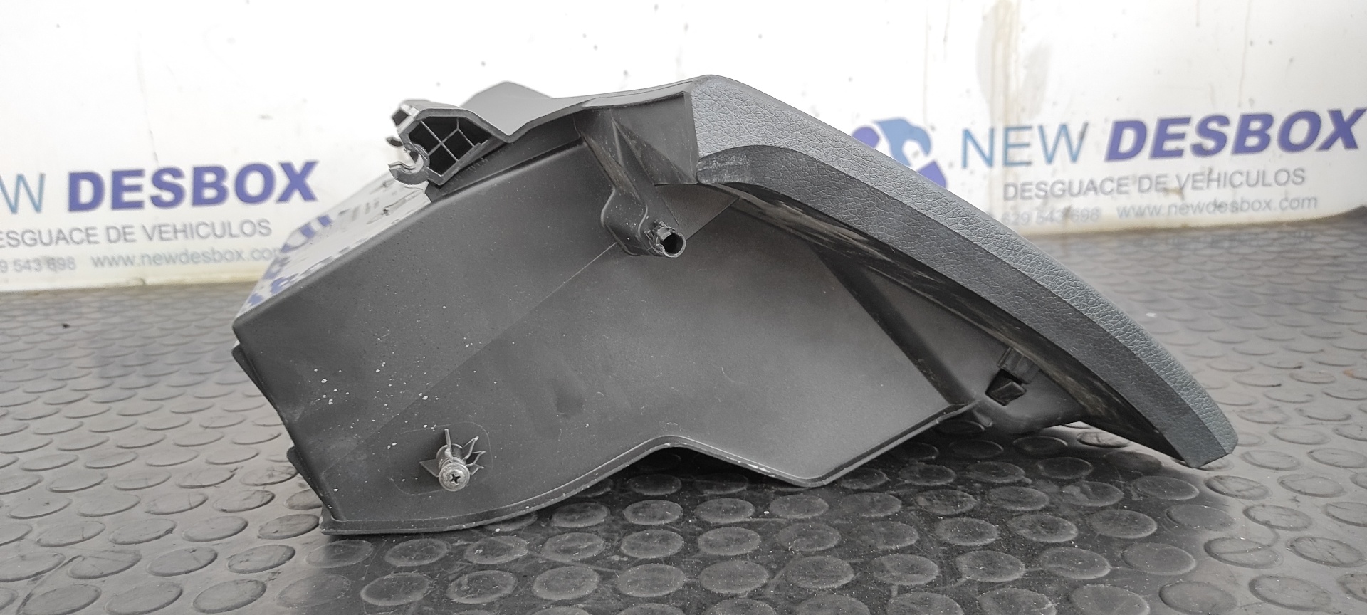 GUANTERA NISSAN QASHQAI (J11) - vista 3