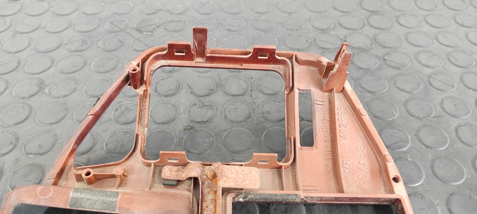 MOLDURA MITSUBISHI MONTERO (V60/V70) - vista 7