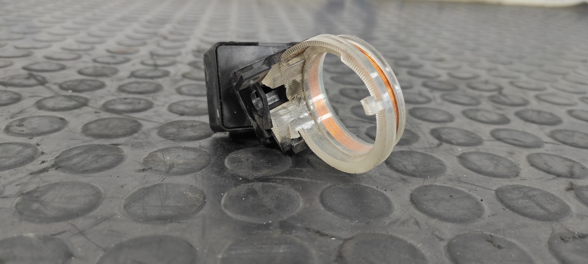 CONMUTADOR DE ARRANQUE MITSUBISHI MONTERO (V60/V70) - vista 5