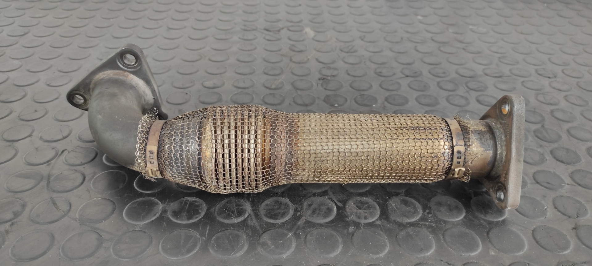 COLECTOR ESCAPE AUDI Q7 (4L) - vista 2