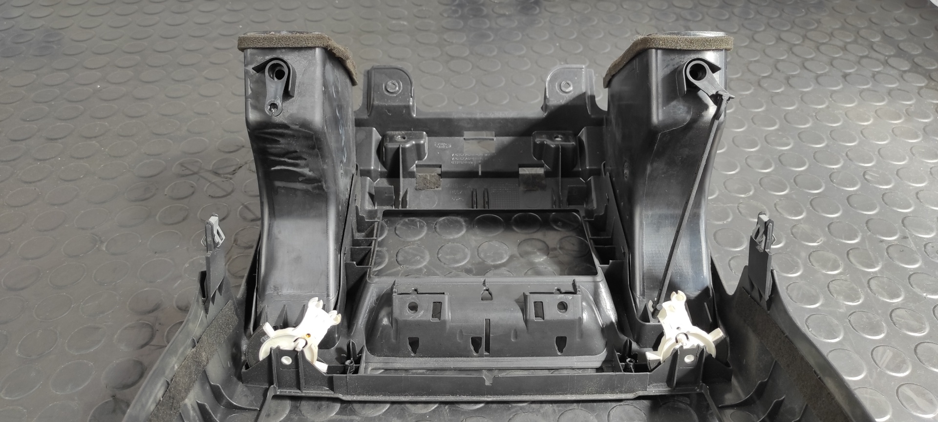 MOLDURA LAND ROVER FREELANDER (LR2) - vista 11