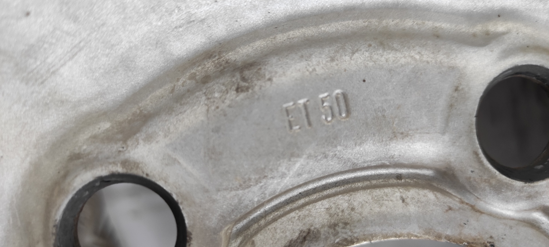 LLANTA NISSAN PRIMASTAR (X83) - vista 3