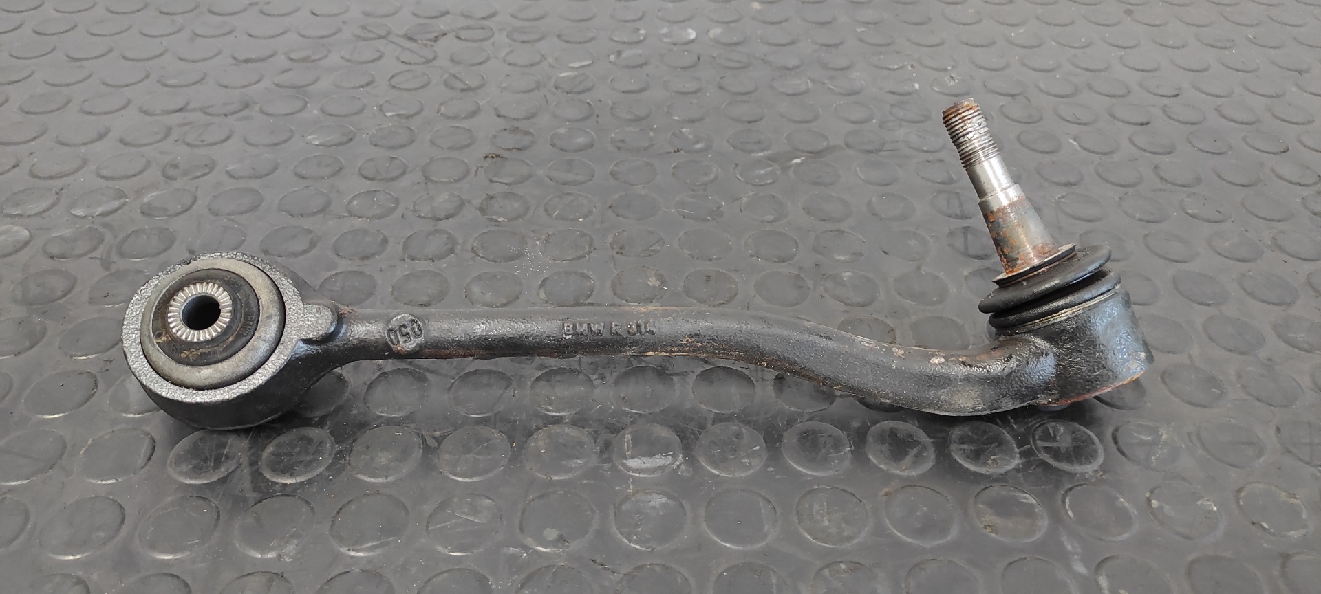 BRAZO DERECHO INFERIOR DELANTERO BMW X5 (E53)